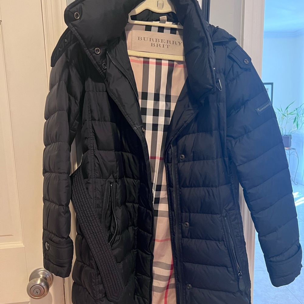 Burberry down coat - authentic, gently worn, beautiful and classic style